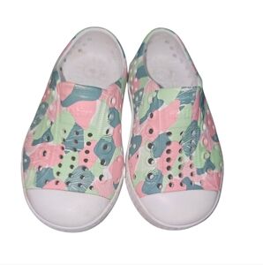 Native Kids Slip-On Shoes